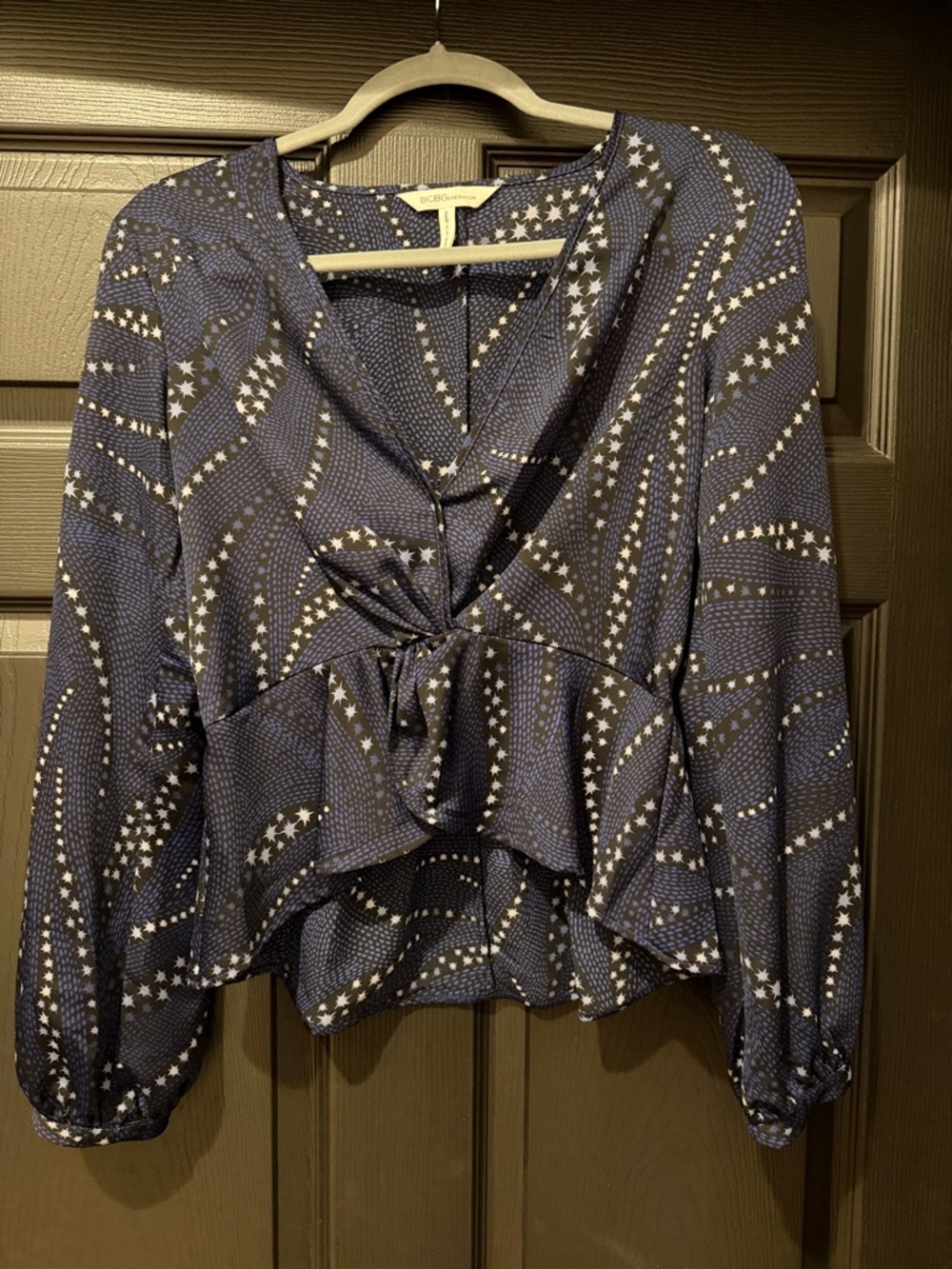 BCBGeneration Navy Star-Print Twist-Front High-Low Blouse